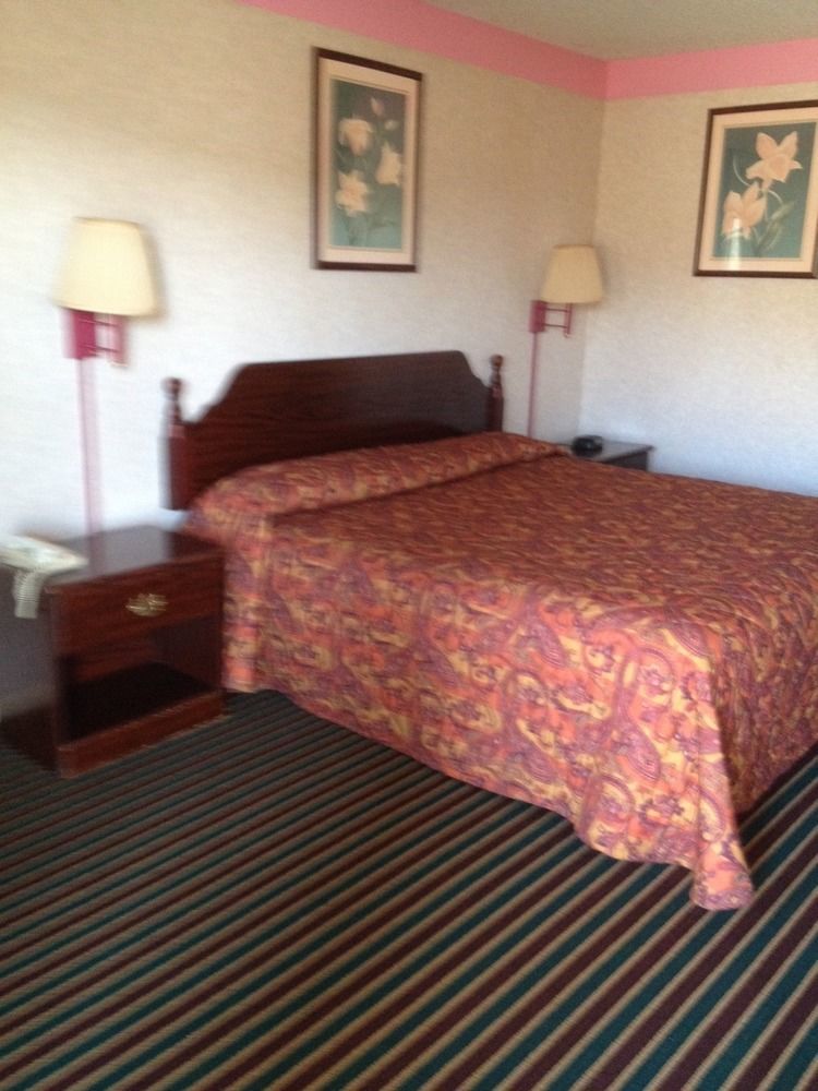 Budget Inn Timmonsville מראה חיצוני תמונה