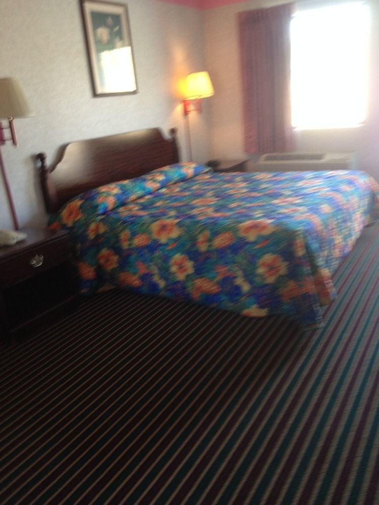Budget Inn Timmonsville מראה חיצוני תמונה